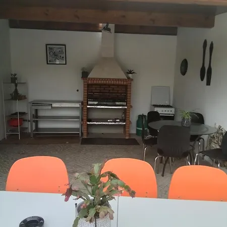 Летний дом Casa Laranjeiras Alqueidao da Serra