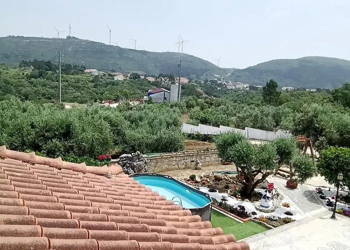 Casa Laranjeiras Alqueidão da Serra