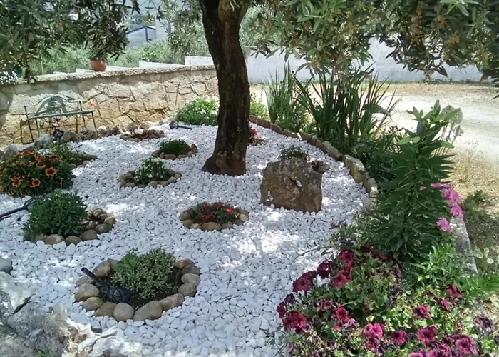 Casa Laranjeiras * Alqueidao da Serra